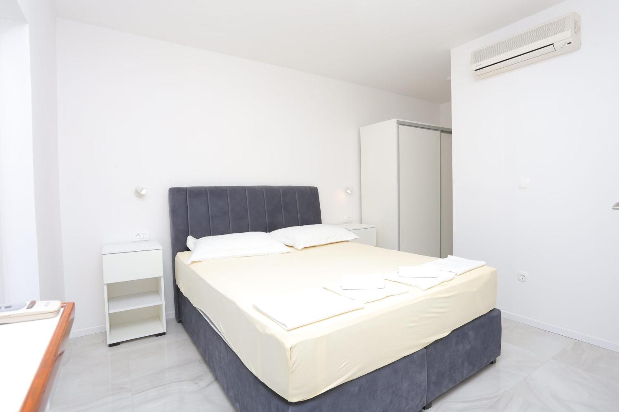 Apartment Baska Voda 6773A Esterno foto